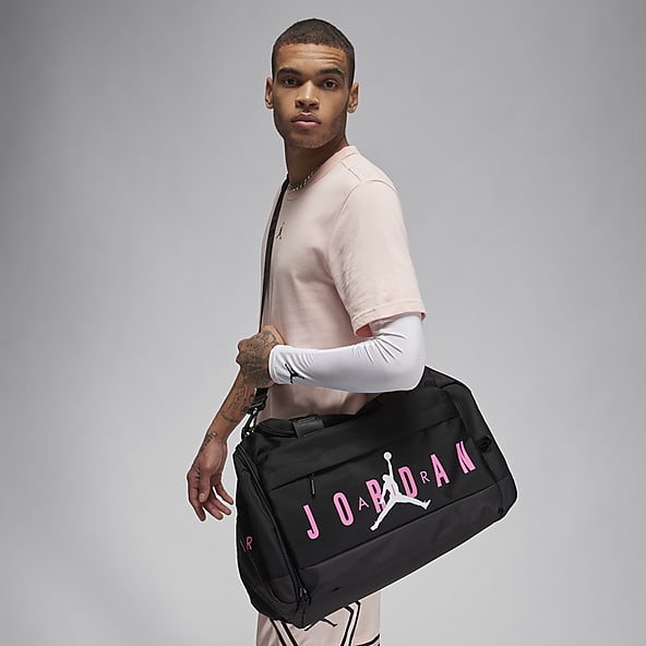 ★NIKE JORDAN 大容量キャリーバッグ 男女兼用 Duffle Bag N352 Jordan Duffel Bags. Nike.com